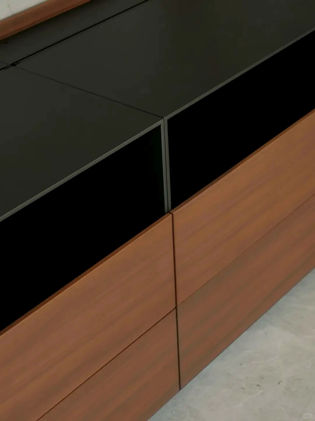 MODHOME Living System living room cabinetry and open shelving 14