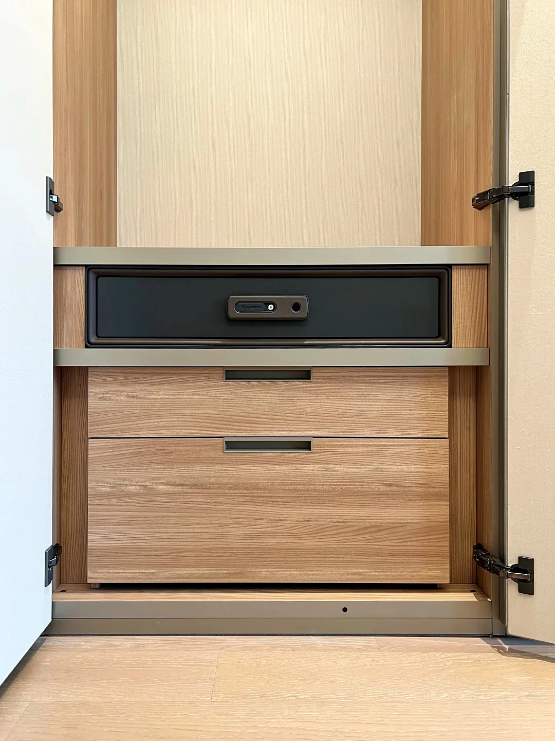 MODHOME Dressing System wardrobe and bedroom storage 17