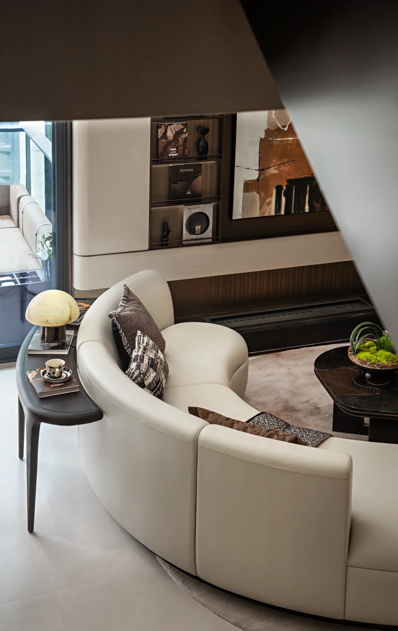 Light Walnut Residence 4