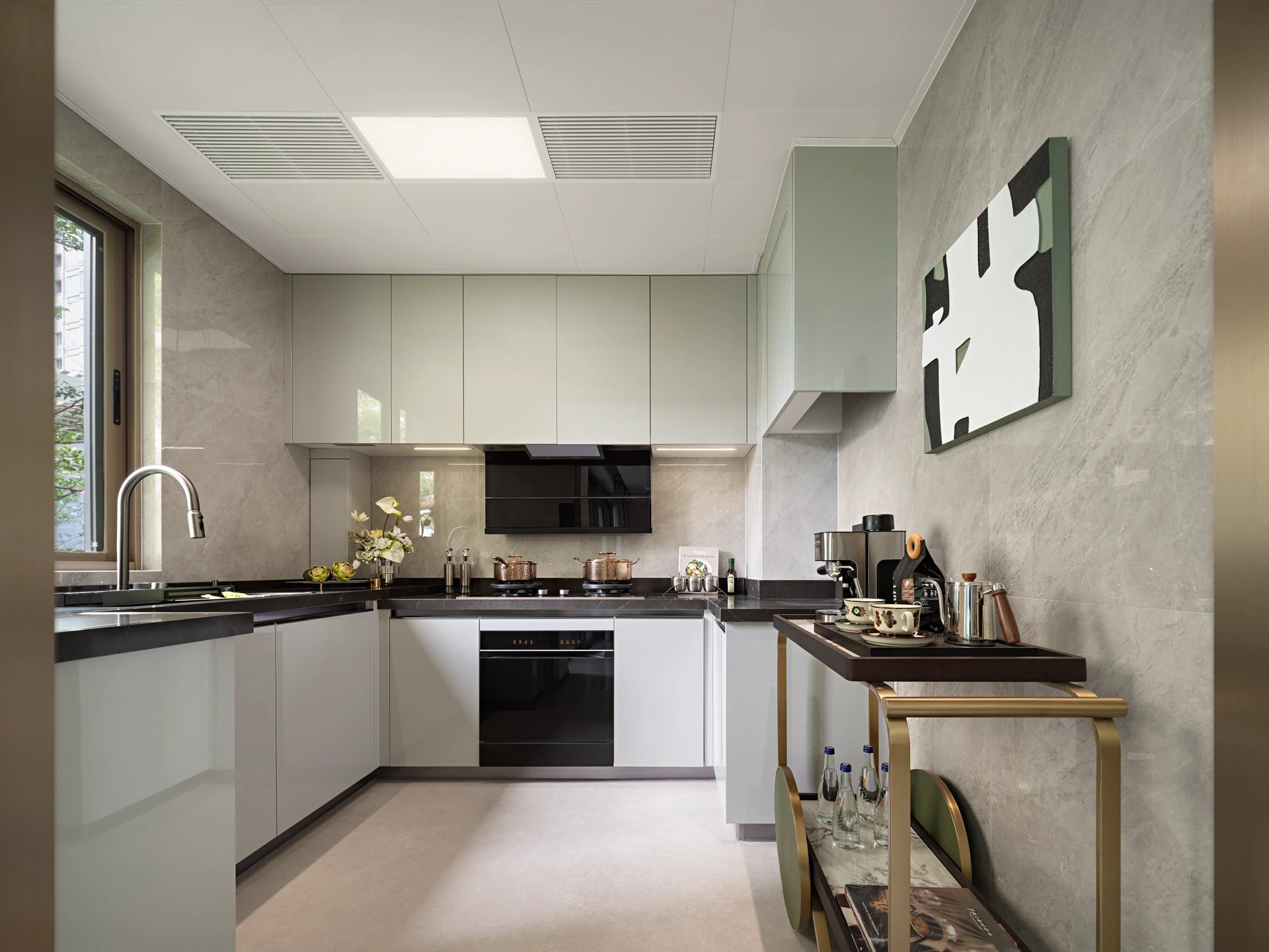 Soft Arc Residence 6