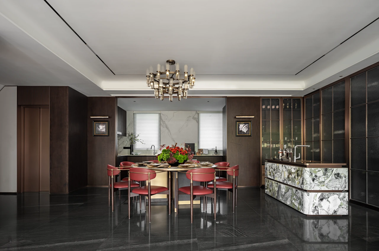 Walnut Gallery Residence 5