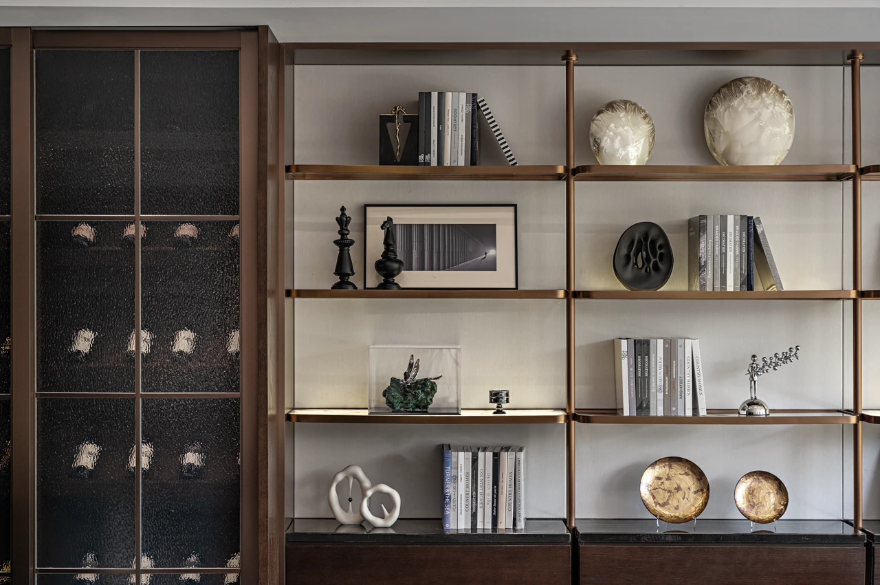 Walnut Gallery Residence 13